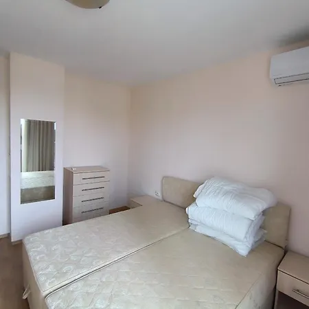 Psb In Flores Park * Slăntjev Brjag